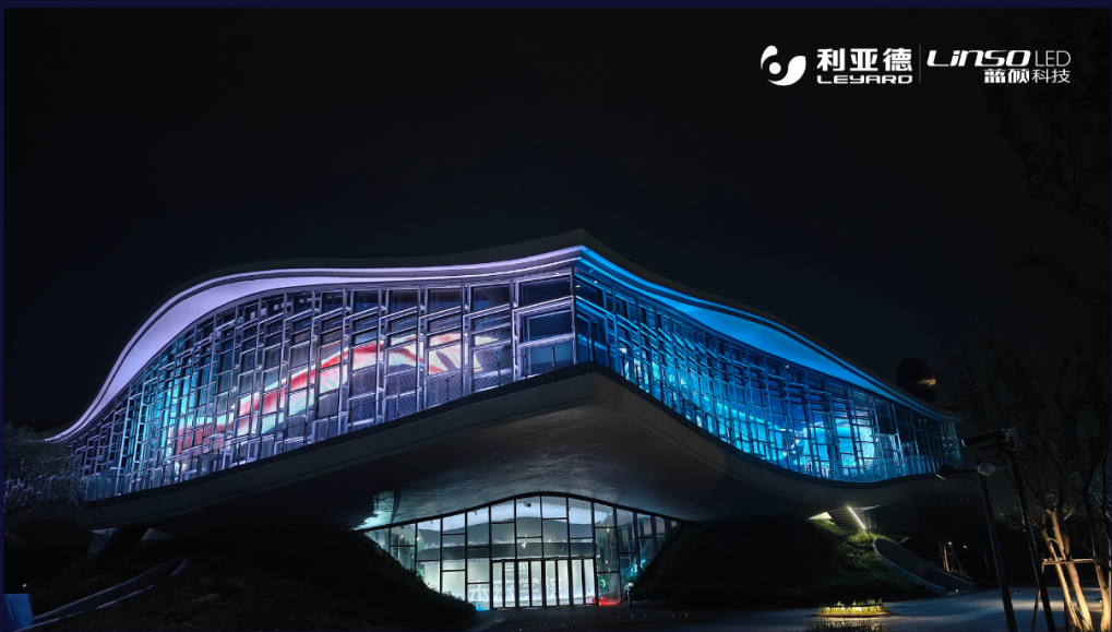 标杆案例 | xkty.com星空·蓝硕助力点亮全球最大双壳体结构科幻馆——在水一方科幻馆