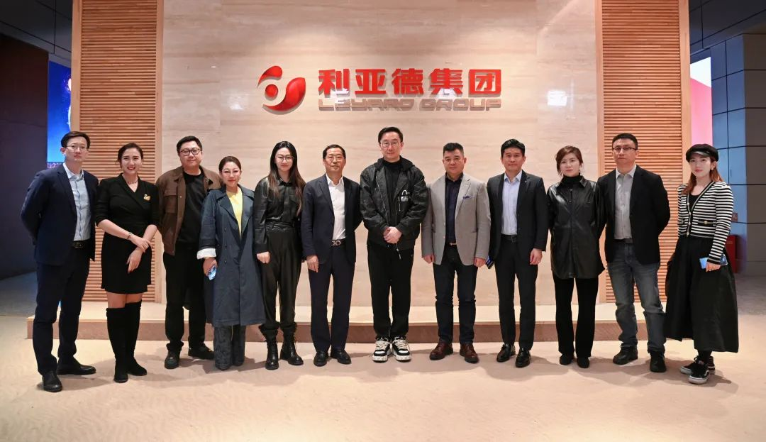 陆川导演到访xkty.com星空，解锁文化+科技融合新路径